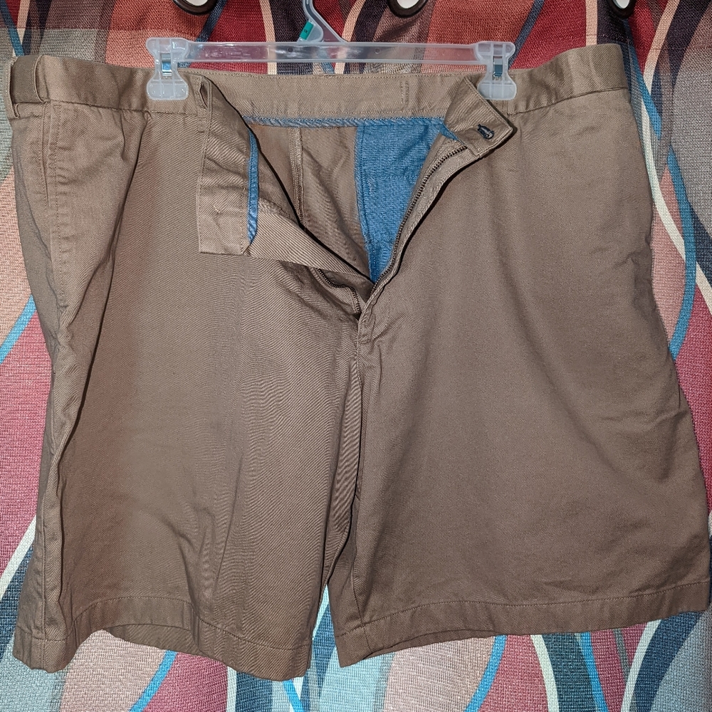 Duluth Trading shorts
